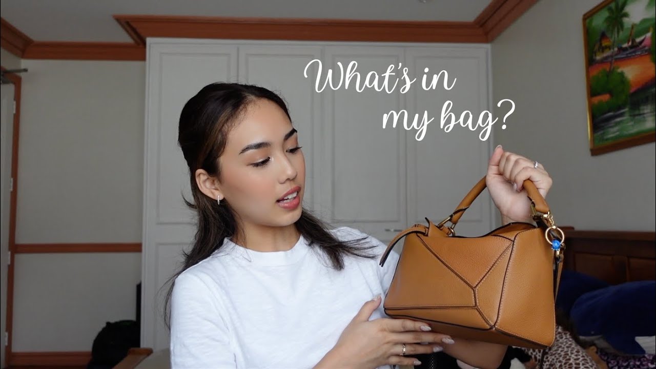 What's in My Bag? Loewe Small Puzzle Bag 