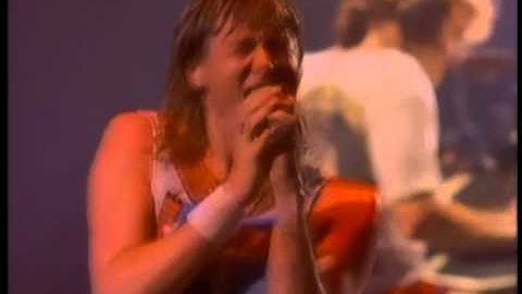 Def Leppard - Armageddon It - US (Official Alternate)