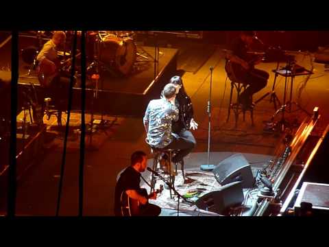 Revolverheld - Halt Dich an mir fest (MTV Unplugged in 3 Akten, 12.11.2016 Oberhausen)