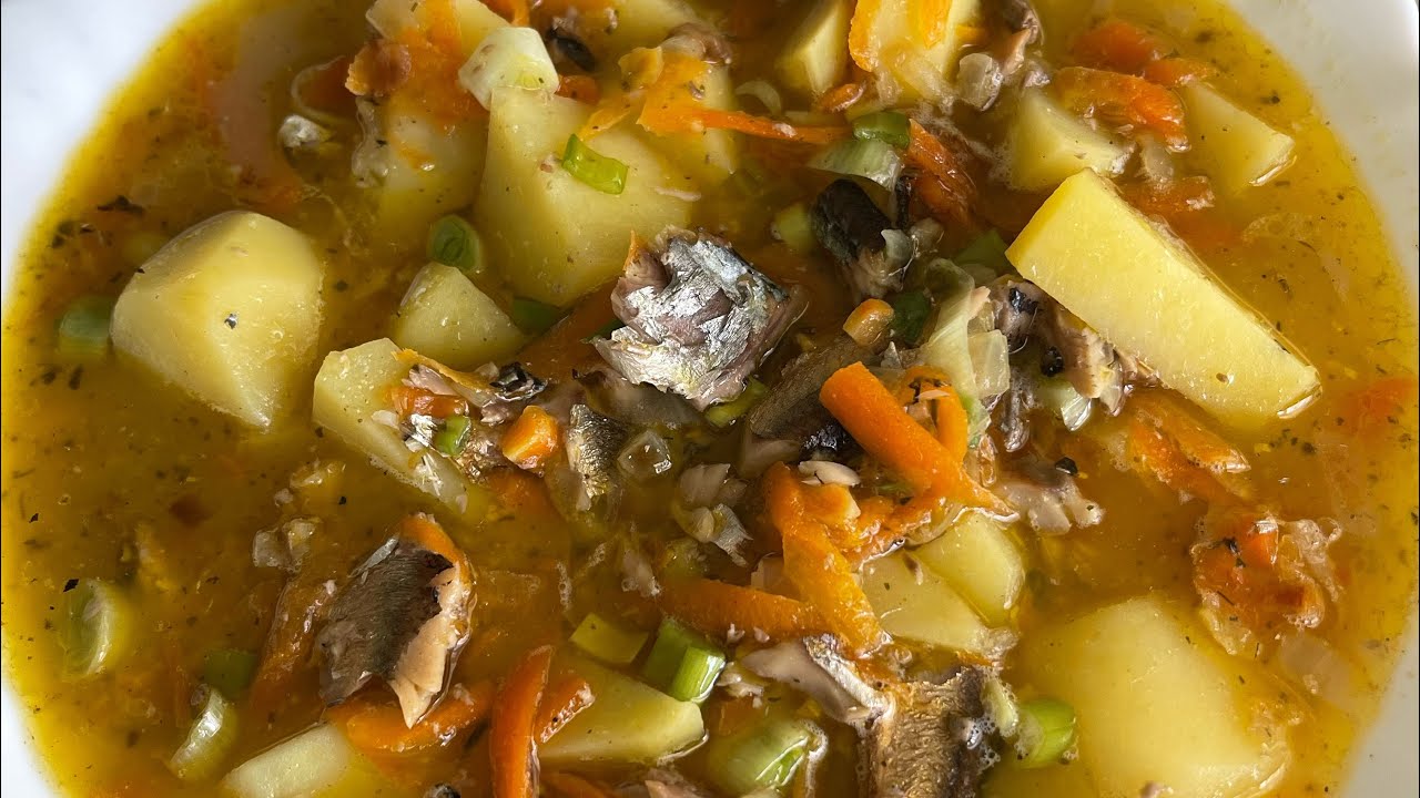 Вы удивитесь, но очень вкусно-суп из сайры и шпрот😋 - YouTube