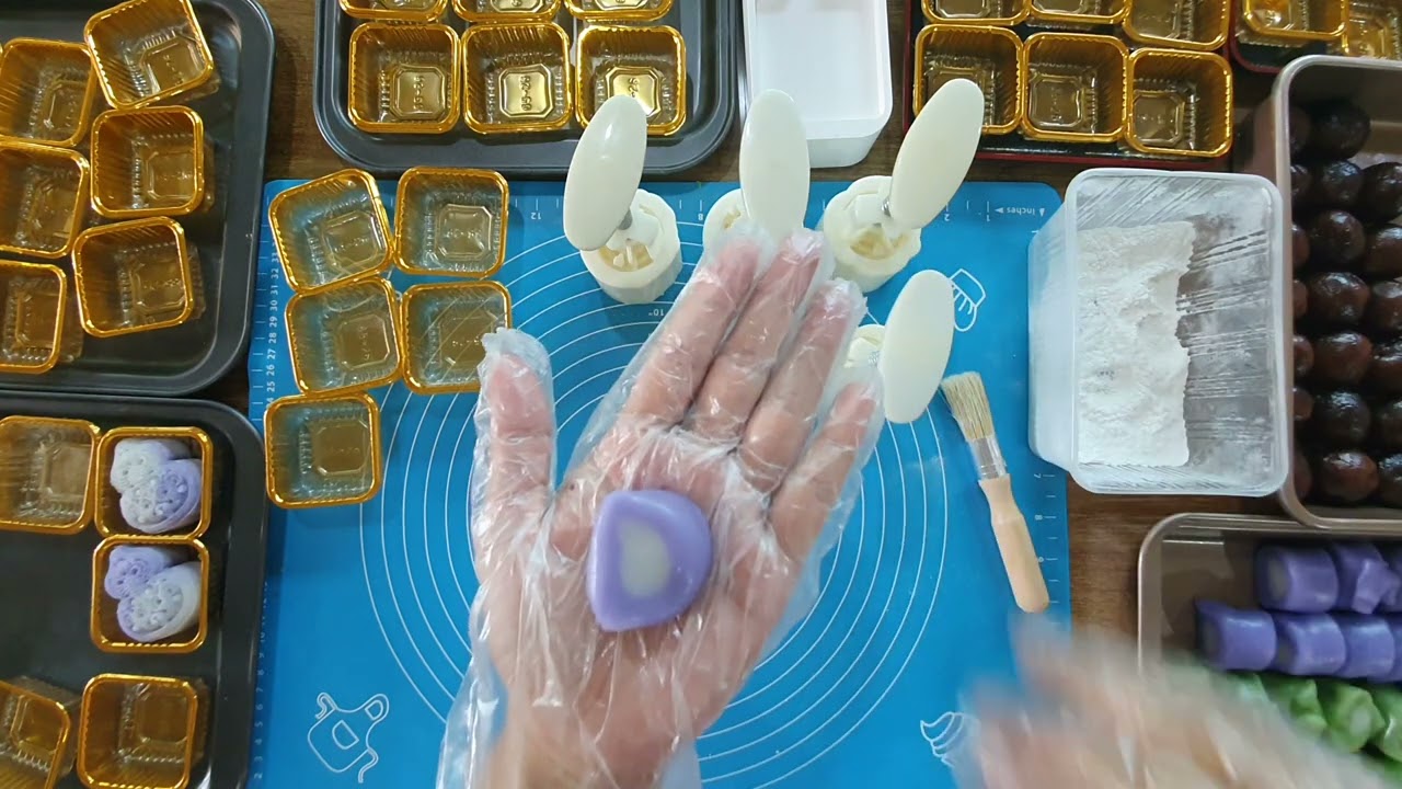 การเลือกพิมกดขนมบัวหิมะกับซองใส่ขนม1(1)