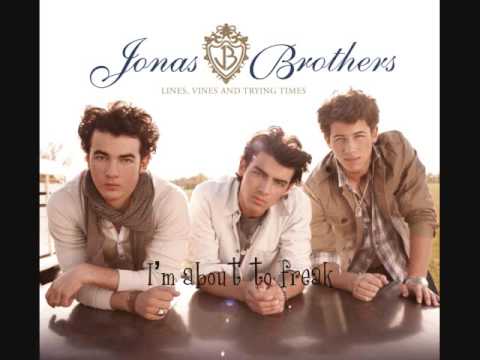 Jonas Brothers - Paranoid ((HQ song + Lyrics))