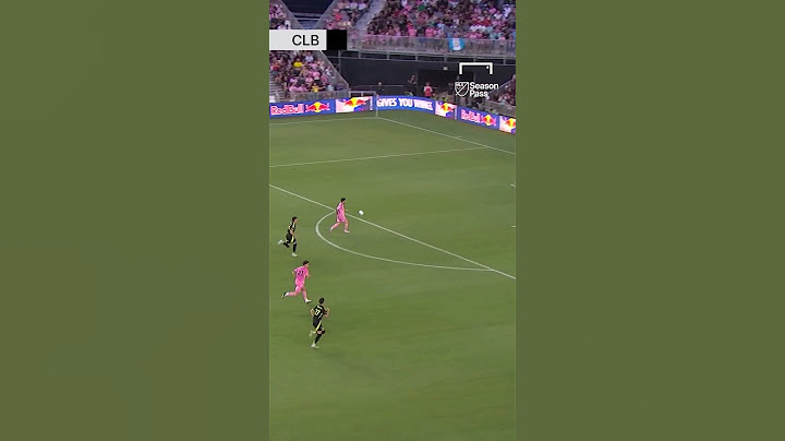 LIONEL MESSI HITS ICE-COLD FINISH 🥶 #football #soccer #shorts
