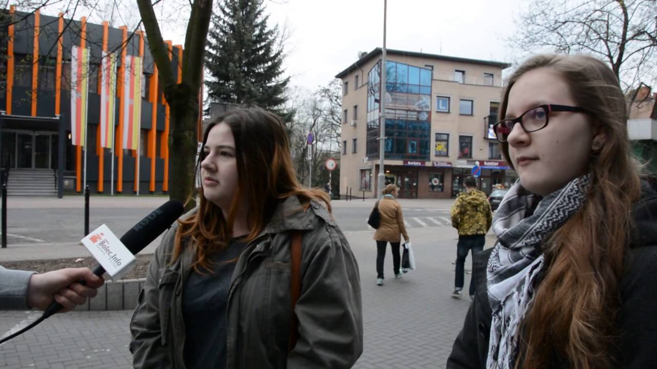 Bolec.Info - Bolesławianie o tablicy upamiętniającej katastrofę smoleńską - 10.04.2016r.