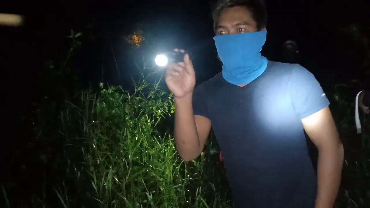 PENELUSURAN.. Depan Penimbangan KPE di Pontianak.