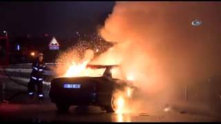 Lüks Otomobil Alev Alev Yandı