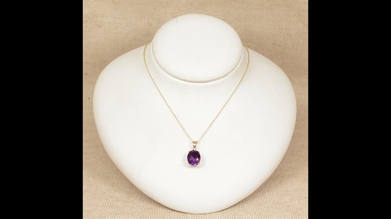 10ct Gold Amethyst Solitaire Pendant & Chain Necklace      