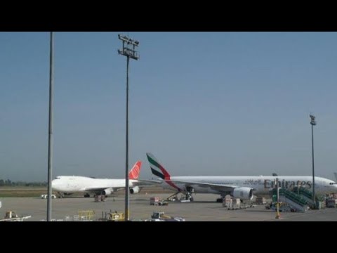 Aj hum airport gye🫣😊 - YouTube