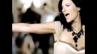 Смотреть клип Laura Pausini - Io Canto (Official Music Video)