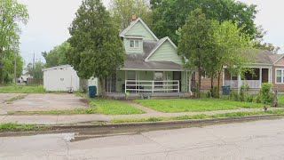 2 arrested in beating death