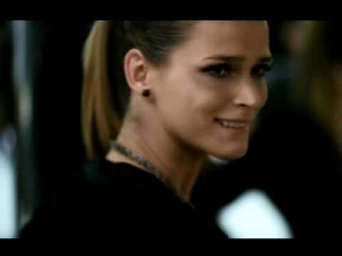 Max Factor Masterpiece Max řasenka TV Reklama - YouTube