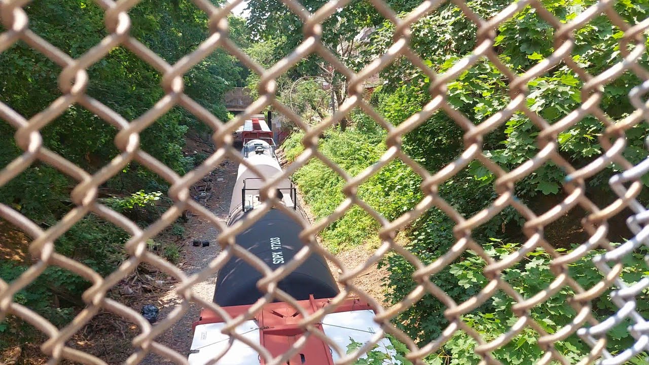 New York & Atlantic Railway: Freight Train via Bay Ridge Branch at East 15th Street Underpass