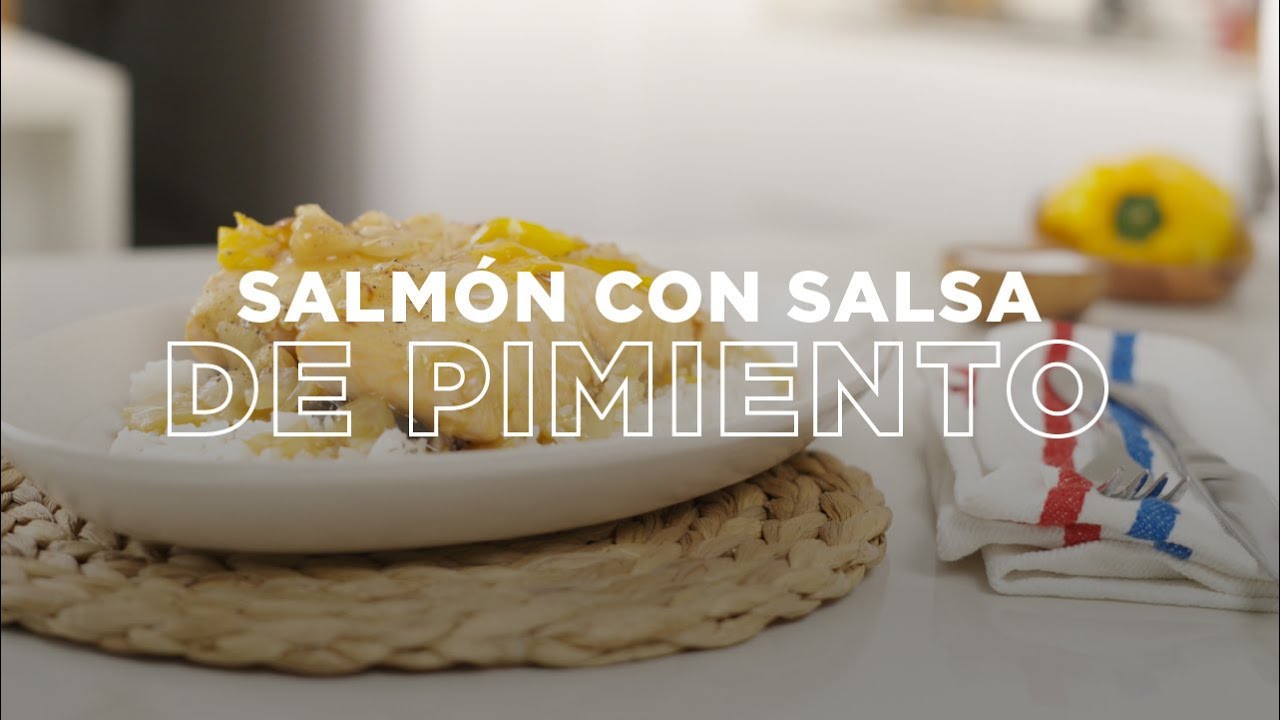 Salmón con salsa de pimiento en Cookeo