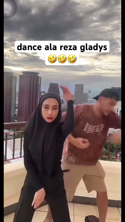 DANCE REZA GLADYS MAKSA BANGET