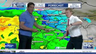 The Incredible Hulk gives weather forecast with Knoxville meteorologist