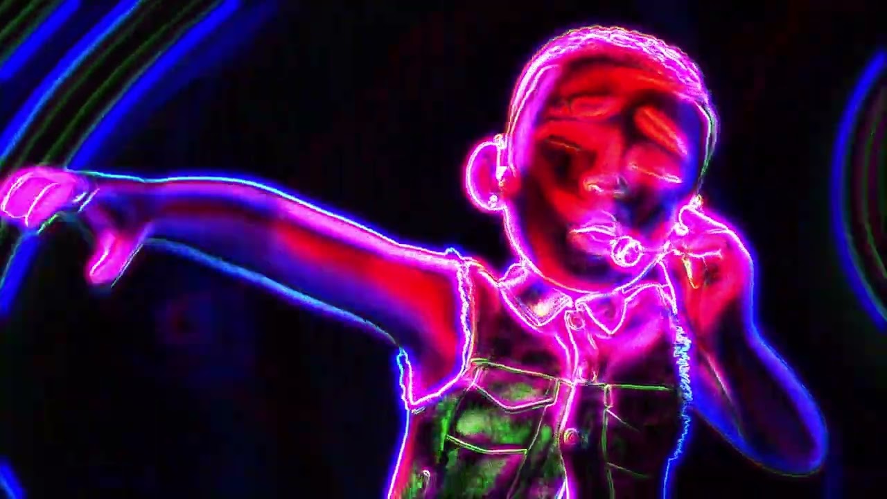 Turning Red Song Vocoded To Gangsters Paradise