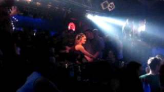 169_6995.AVI