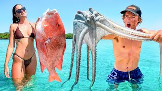 Download Lagu GIANT OCTOPUS Catch \u0026 Cook | Spearfishing Paradise MP3