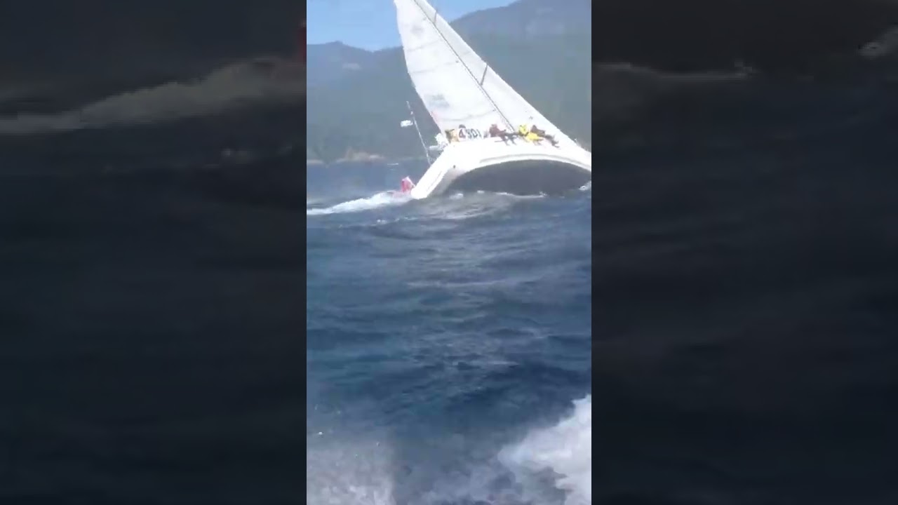 Sailing Upwind in 30+ Knots of Breeze