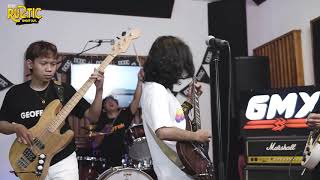 CRACKED EGGS - STONED