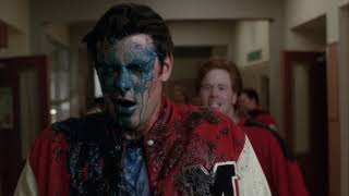 Finn tastes the rainbow - Glee