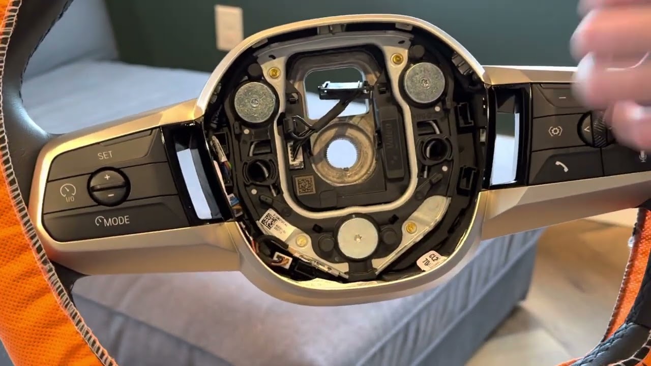 BMW i7/iX/X1 airbag removal - YouTube