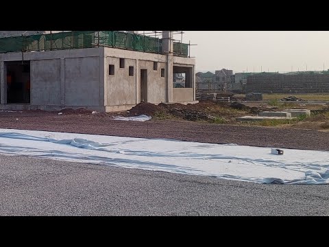 31 7 25 STADE MUNICIPAL ST THÉRÈSE FINITION BETON FILTRAGE DU GRAND TERRAIN