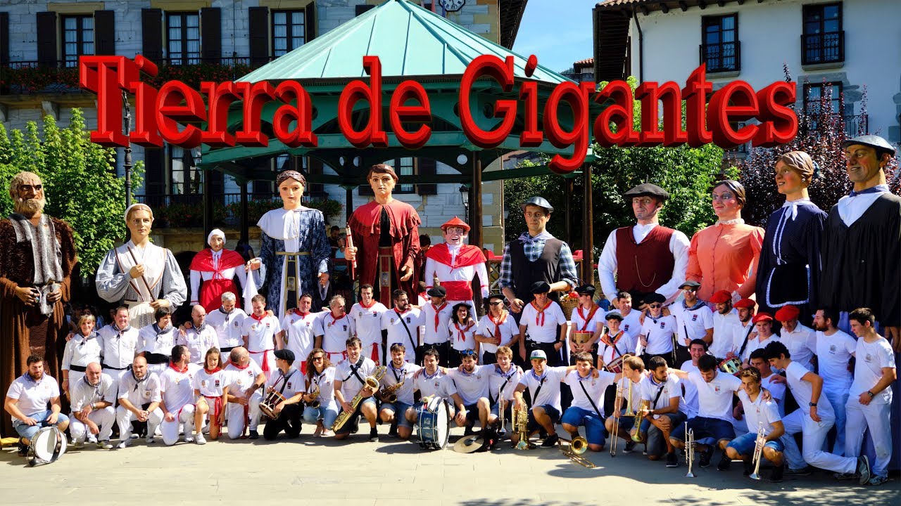 Erraldoiak Lesakan (Nafarroa).  Baztan, Etxalar, Zarandia, Igantzi, Bera