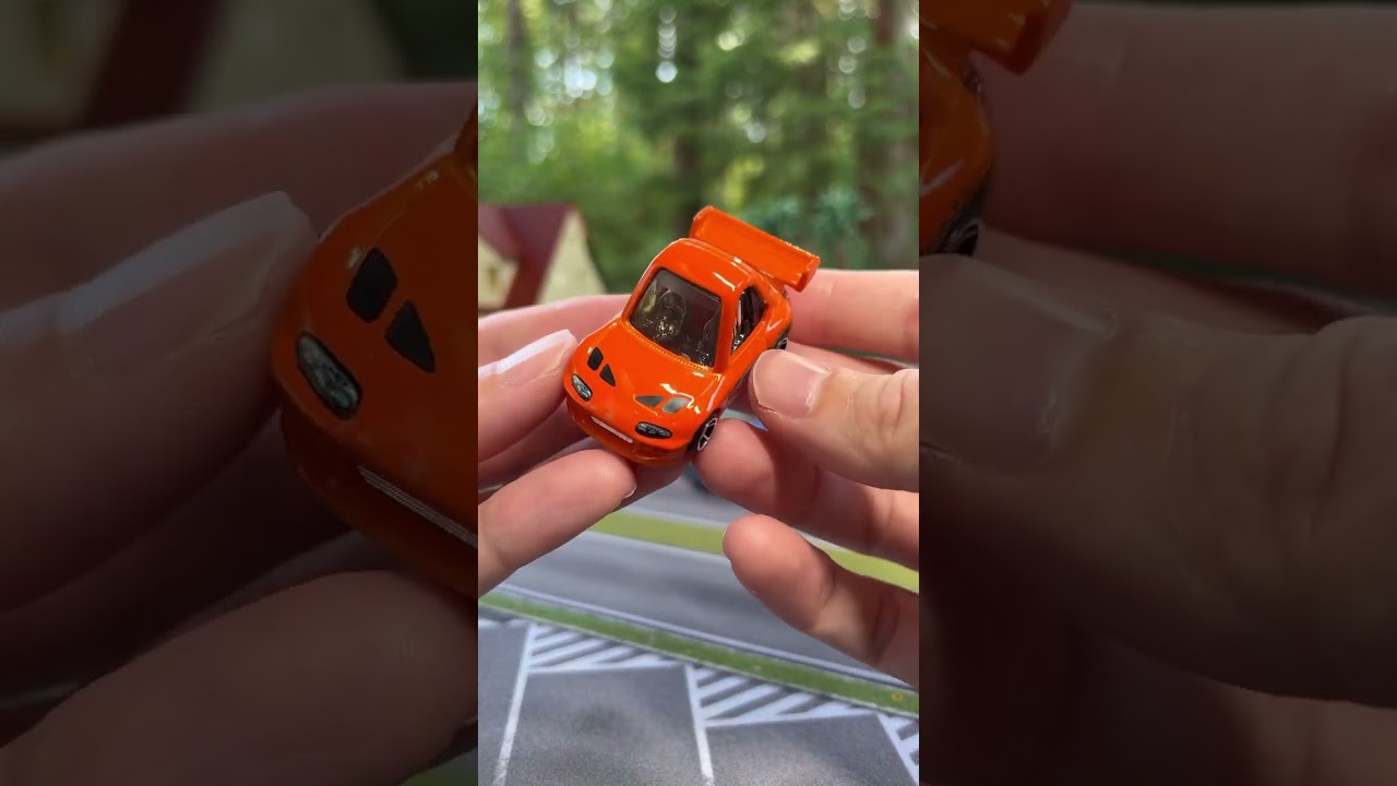 Hot Wheels Fast & Furious Tooned Toyota Supra 