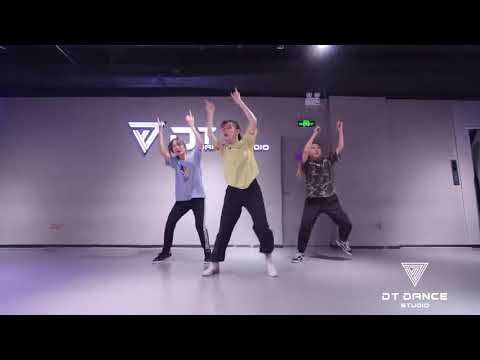 HEY，巴比龙~..MAY老师演绎王嘉尔的Papillon另一种酷