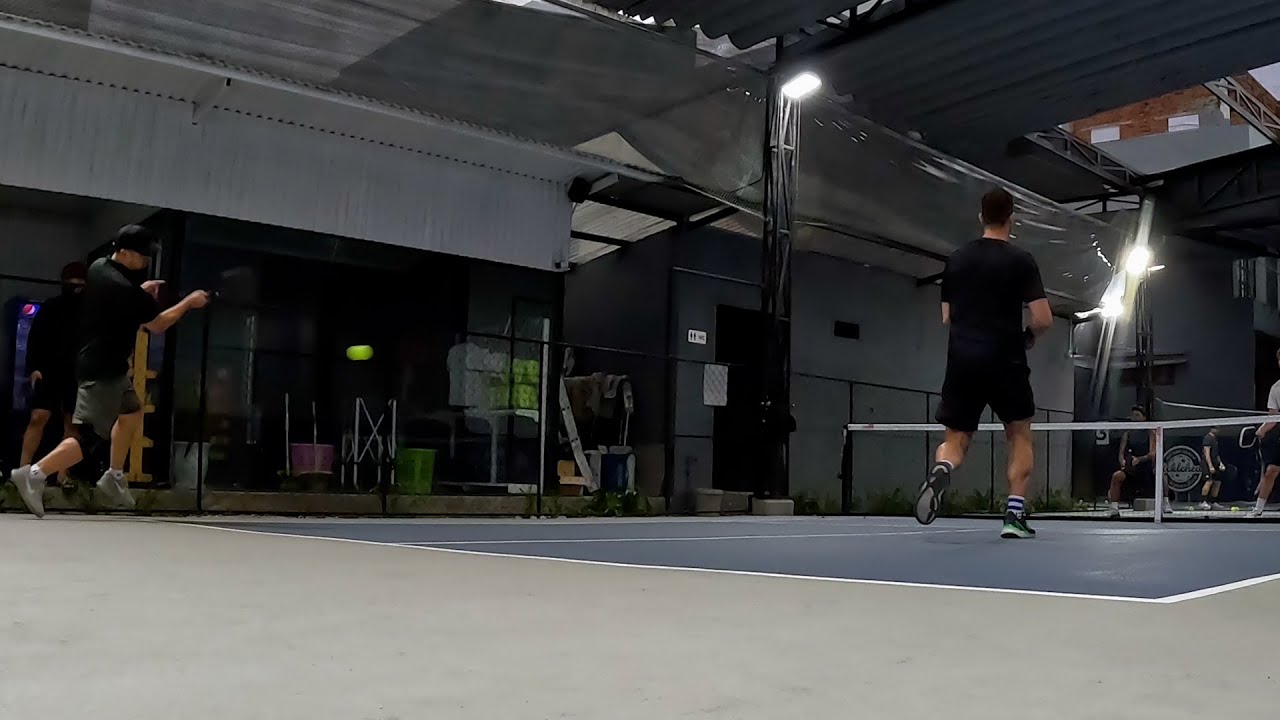Pickleball 3.0-4 DUPR Round robin in Danang Vietnam in 4K - YouTube