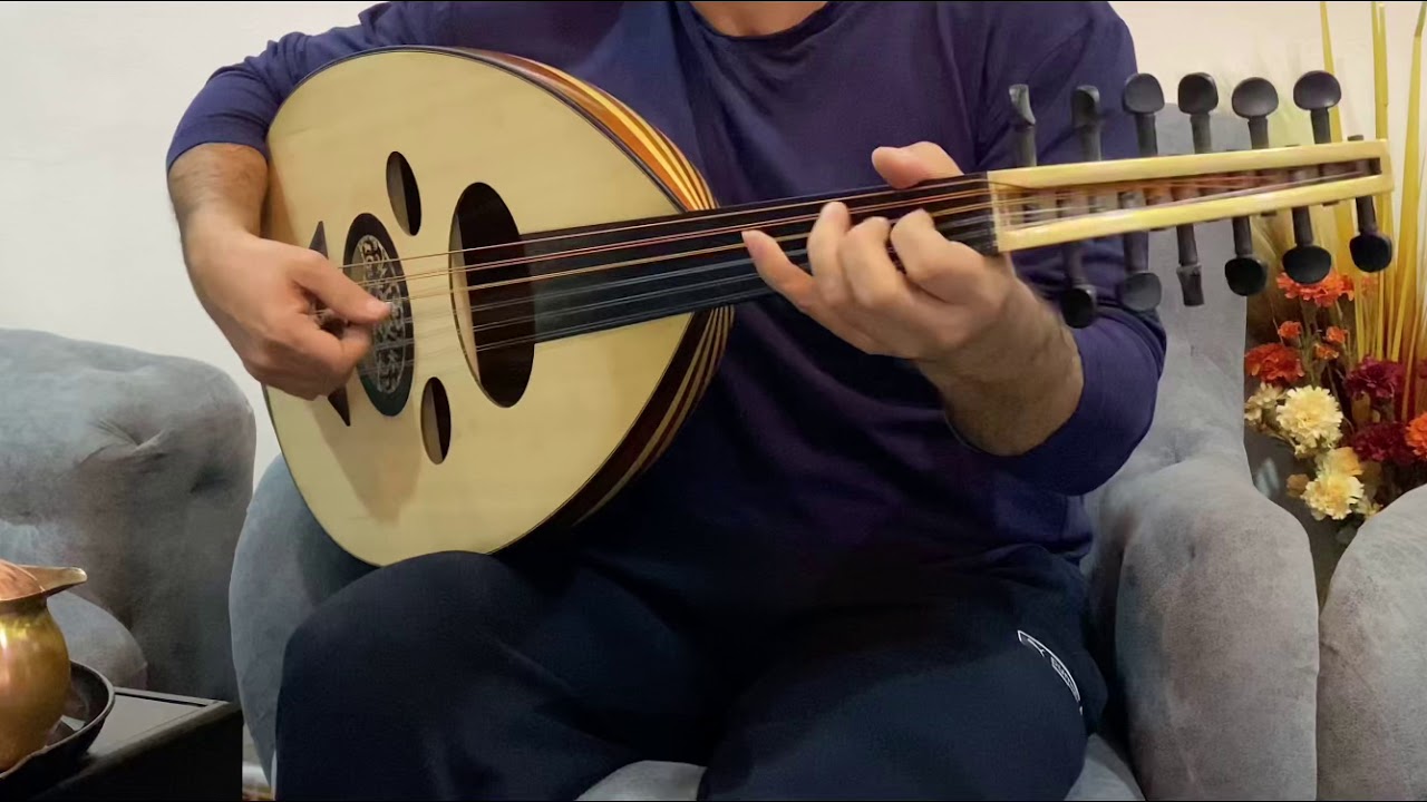 عزف عود منتصب القامة امشي  علي سعيد  Elî Seîd