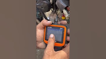 Why is the check engine light coming on on the Splendor BS6 bike?