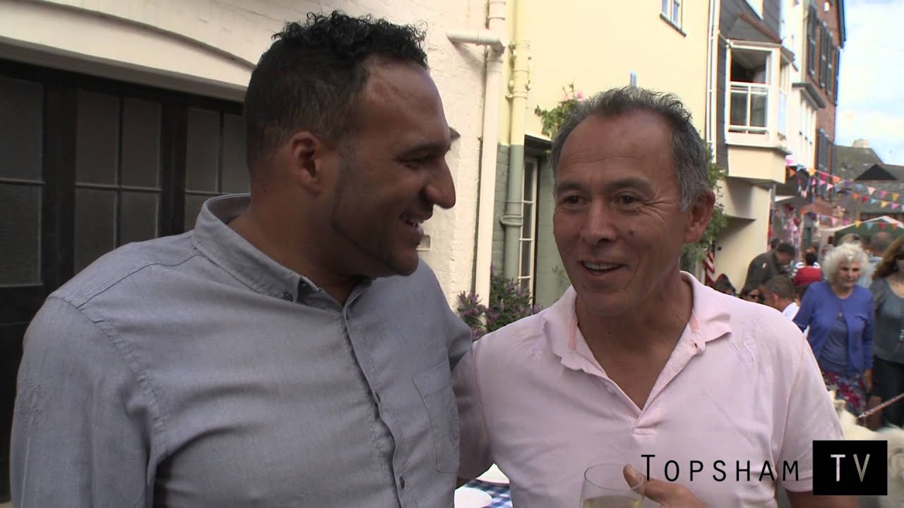 NELLO S LONGEST TABLE IN TOPSHAM 2014 YouTube nello-s-longest-table-in-topsham-2014-youtube