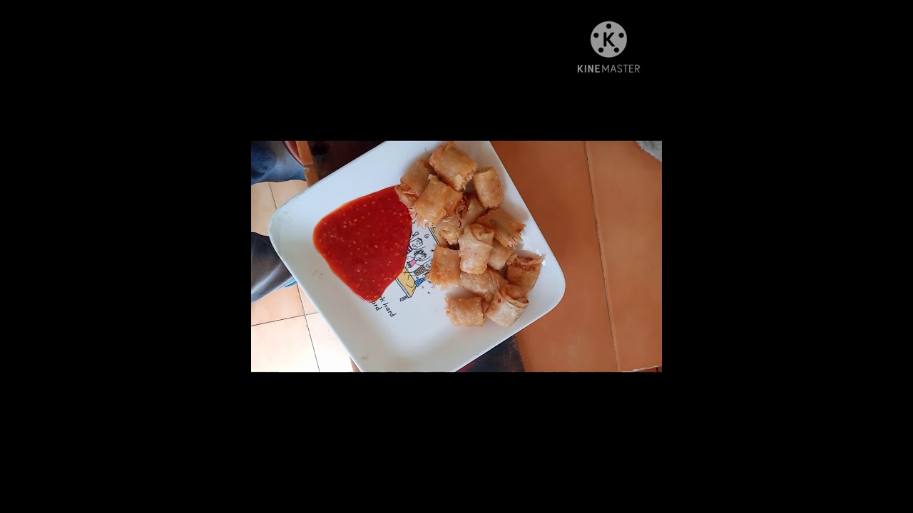 homemade spring roll with red chilli 😋 please viral this video