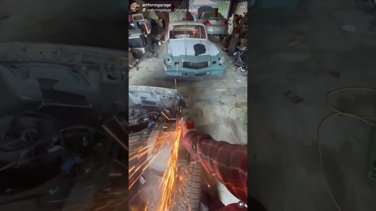 Я установил переднюю часть от Camaro 79 года на Chevy Corvair 62 года, чтобы потом поставить её н...