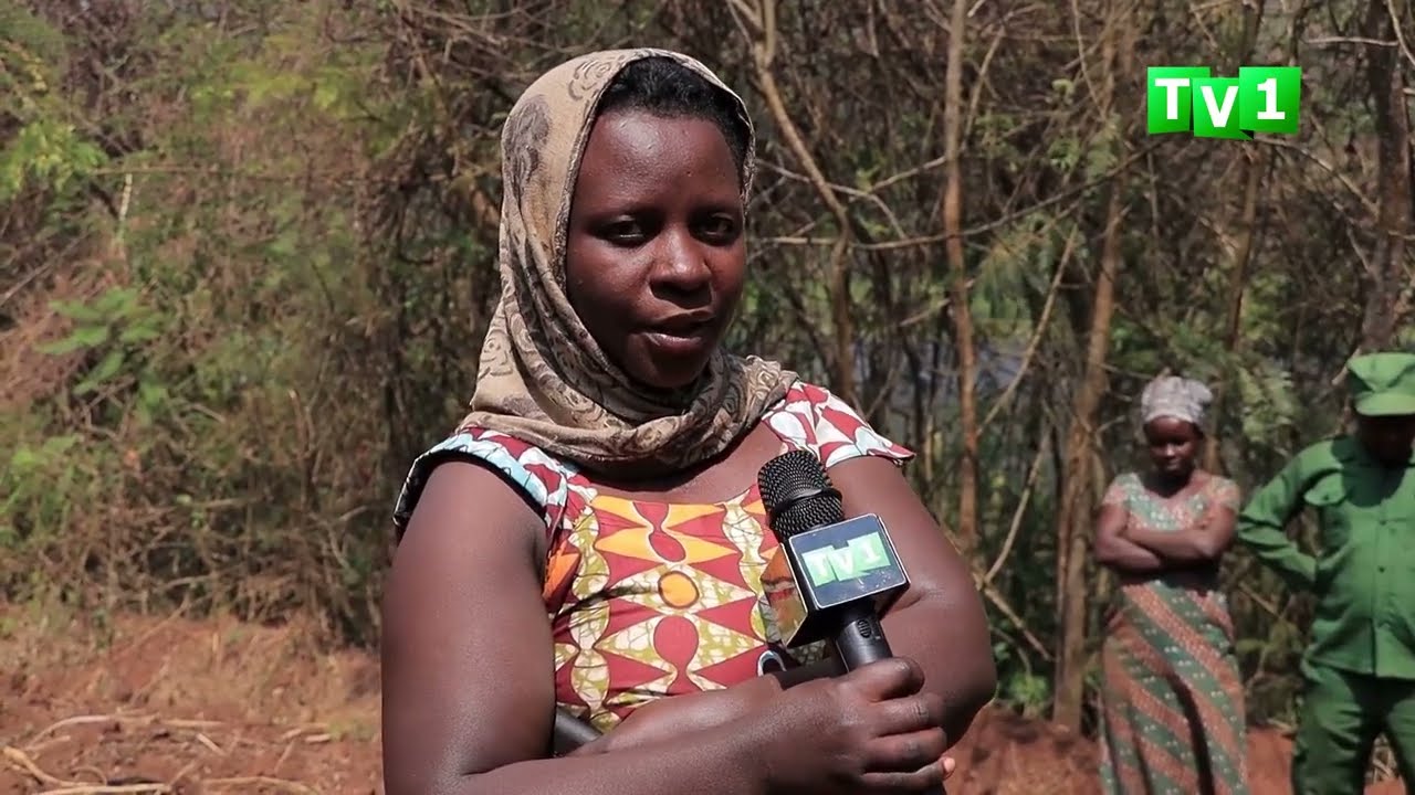 KAYONZA: ABATURAGE BIRIWE BASHAKISHA UMURAMBO W’UMUGABO BIVUGWA KO YIYAHURIYE MU CYUZI