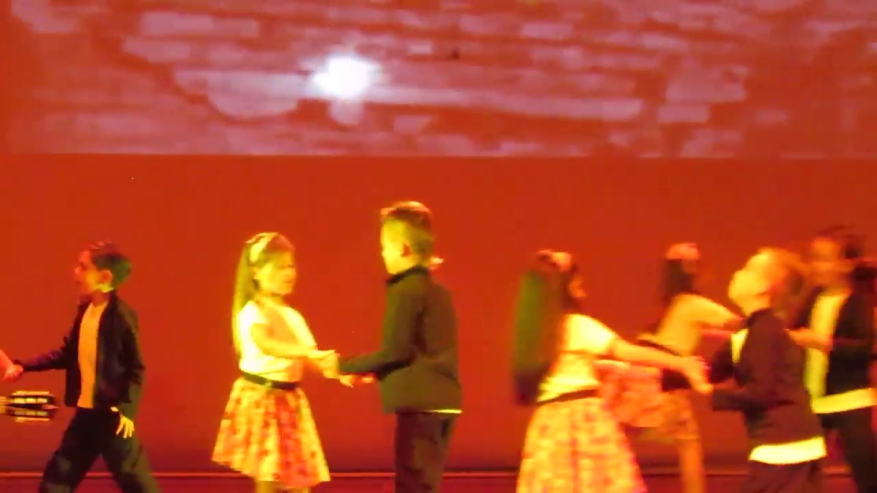 Juan bailando Twist and Shout