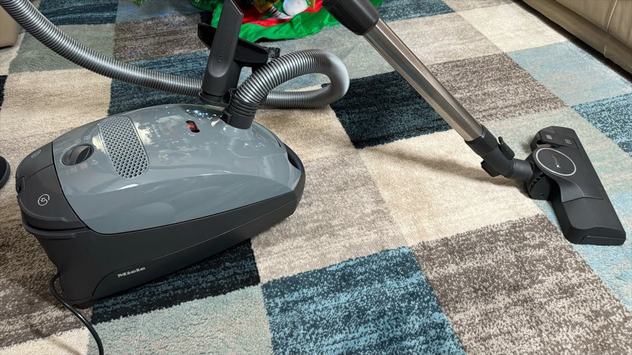 Miele Bagged Canister Vacuum Review Miele Classic C1 Pure Suction Vacuum Cleaner YouTube