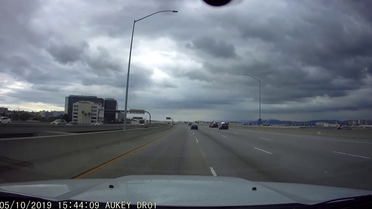 CHP on the 105 freeway Large