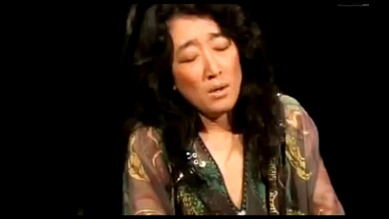 MITSUKO UCHIDA ~ Mozart Piano Sonata K.576 in D major