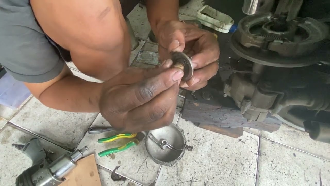 Masuk Gigi 1 langsung Mati |  Pasang Gobangan Vespa | Stut Kopling