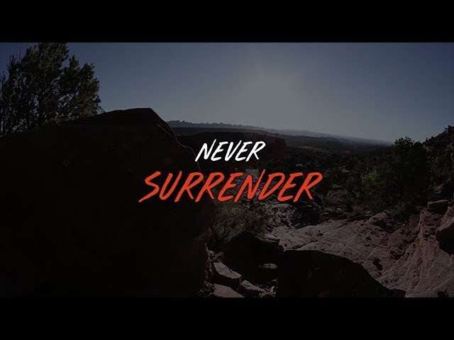Ver Simon Lee & Alvin with Kimberly Hale - Never Surrender (Official Lyric Video) no YouTube Ver Simon Lee & Alvin with Kimberly Hale - Never Surrender (Official Lyric Video) no YouTube