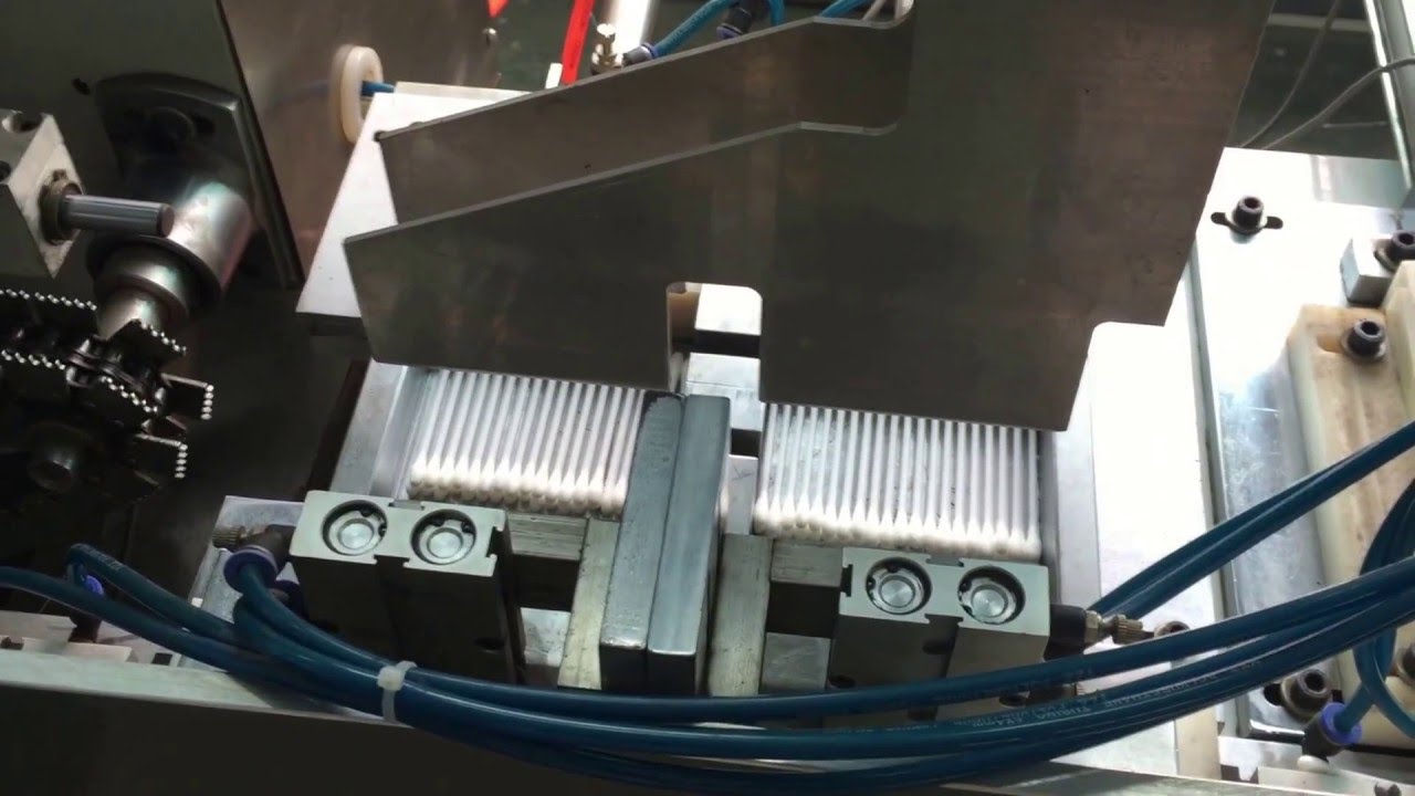 Full-automatic cotton swab machine with drying and packaging