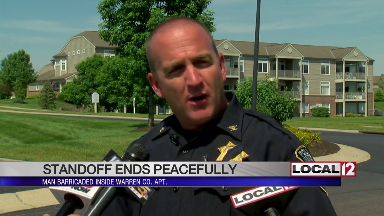 SWAT standoff in Warren Co. ends, 1 man in custody - YouTube