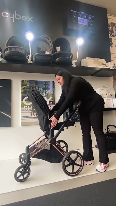 Cybex Priam 2022 One-Pull Harness One-Hand Fold | Kiddie Country