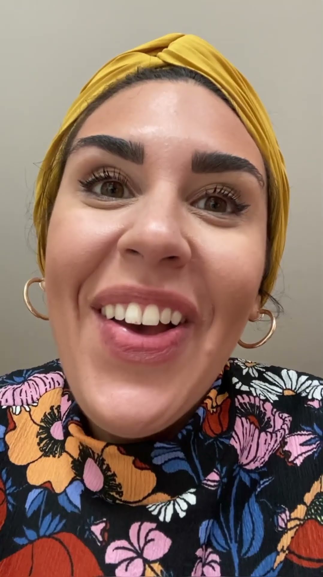 Deswegen durften wir als Kinder NICHT AUF DEM SOFA ESSEN 🫠 Nix gelernt ... Deswegen durften wir als Kinder NICHT AUF DEM SOFA ESSEN 🫠 Nix gelernt ...