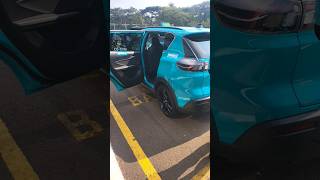PERDANA MENCOBA TAXI GREEN SM, MOBIL LISTRIK VIN FAST ASAL VIETNAM