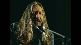 Jon Toogood - Shouldn't Leave it Like That (Live Performance)