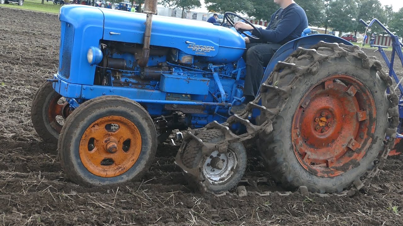 Fordson Major w/ Tracks in the field ploughing w/ old 2furrow plough